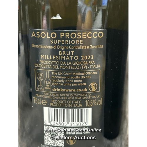 60 - Three assorted bottles of Prosecco including Valdo and La Gioiosa / AN8