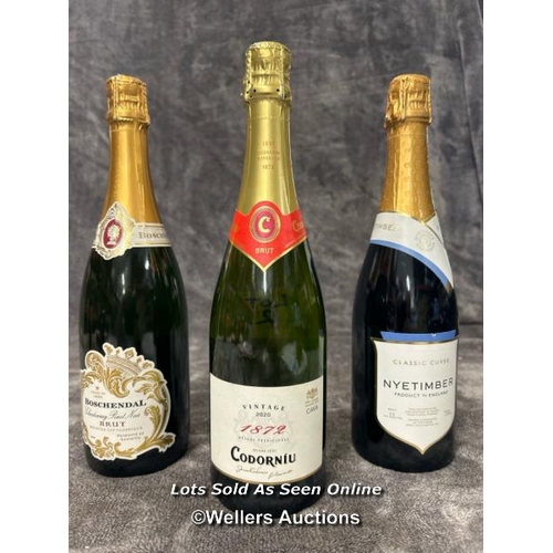 62 - Three bottles of sparkling wine including Codorniu 2020 cava, 75cl, 11.5cl, Nyetimber classic cuvee,... 