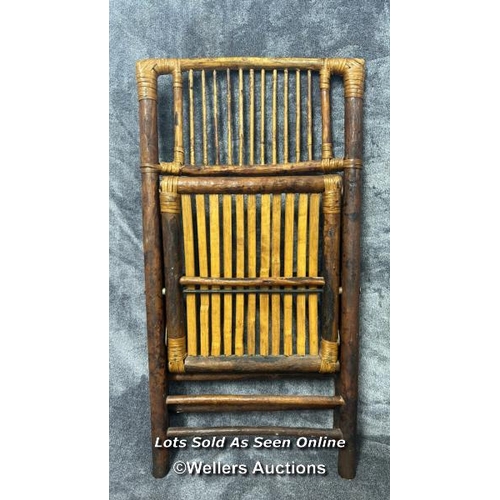 70 - A small vintage bamboo child's folding chair, 64cm high / AN9