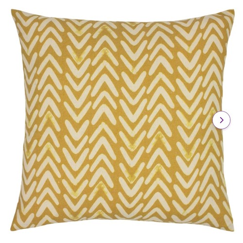 2870 - FURN. GEOMETRIC SQUARE SCATTER CUSHION CUSHION COVER / COLOUR: MUSTARD / RRP: 14.99 / C7