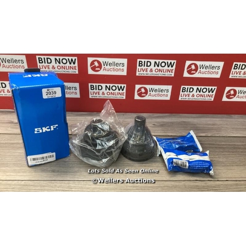 2039 - SKF VKJA 5824 CV JOINT KIT / NEW OPEN BOX / G34