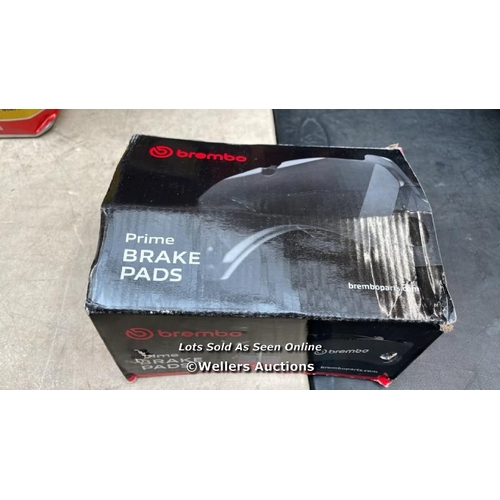 2083 - BREMBO P54017 FRONT DISC BRAKE PAD - SET OF 4 / APPEARS NEW, DAMAGED BOX / G39