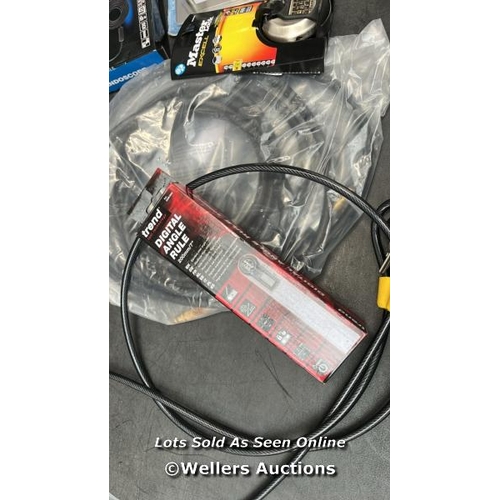 2086 - SELECTION OF MIXED ITEMS INCL. STERLING 825 C WPL 2.5M 8MM STEEL SECURITY CABLE & 48MM WEATHERPROOF ... 