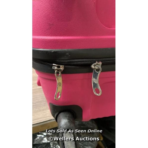 2571 - AMERICAN TOURISTER ZAKK LARGE HARDSIDE SPINNER CASE / SIGNS OF USE / ONE ZIP BROKEN / P7