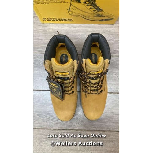 2702 - DEWALT MASON SAFETY BOOTS / UK 9 / HONEY  / D34