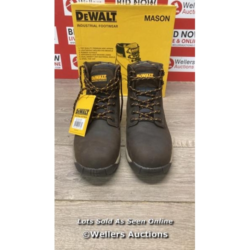 2710 - DEWALT MASON SAFETY BOOTS / UK 9 / BROWN / D34