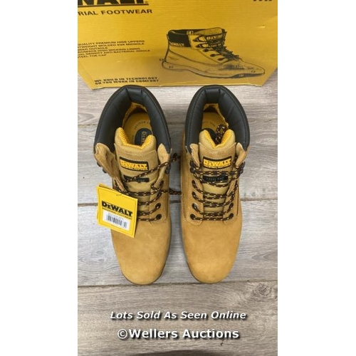 2712 - DEWALT MASON SAFETY BOOTS / UK 12 / BROWN / D34