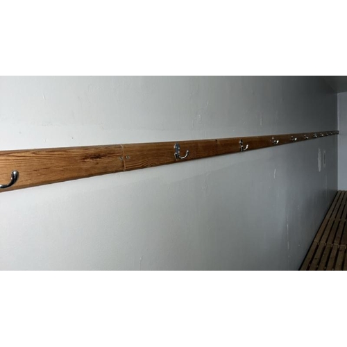 59 - CHANGING ROOM COAT HOOKS, BUYER WILL REQUIRE PHILIPS HEAD SCREWDRIVER TO REMOVE, APPROX OVERALL LENG... 