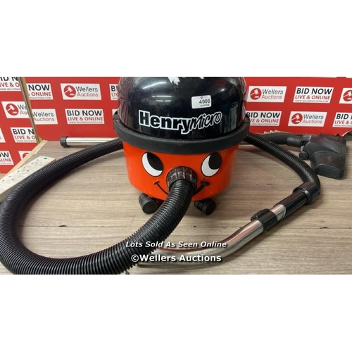 4006 - HENRY MICRO HI-FLO VACUUM CLEANER / NO POWER / SIGNS OF USE / P4