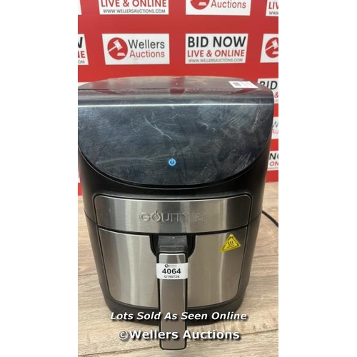 4064 - GOURMIA 6.7L DIGITIAL AIR FRYER / POWERS UP / SIGNS OF USE / TOUCH DISPLAY NOT WORKING / E7