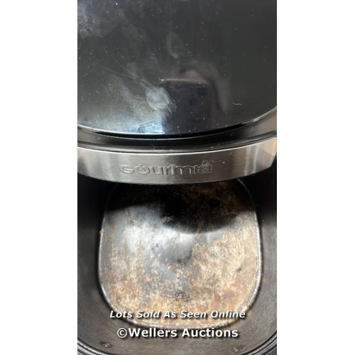 4065 - GOURMIA 6.7L DIGITIAL AIR FRYER / POWERS UP / SIGNS OF USE / TOUCH DISPLAY NOT WORKING / E7