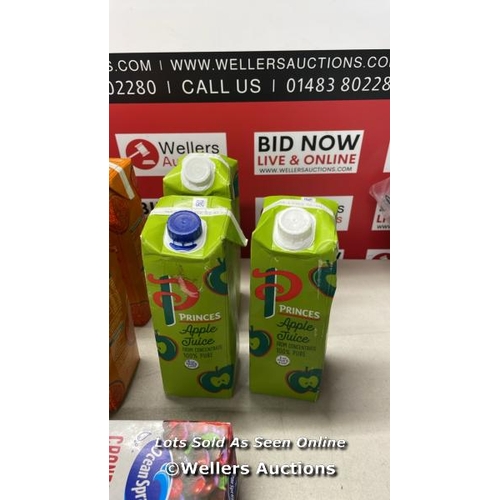 4463 - X8 FRUIT JUICE DRINKS / 1L EACH / C28