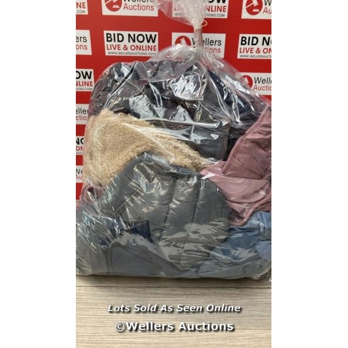 4608 - BAG OF COAT AND JACKETS