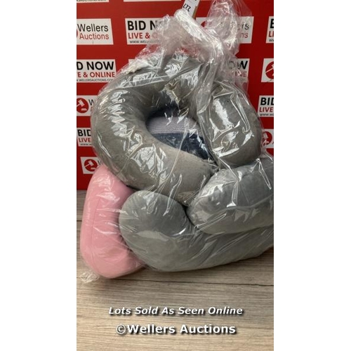 4656 - BAG OF TRAVEL PILLOWS