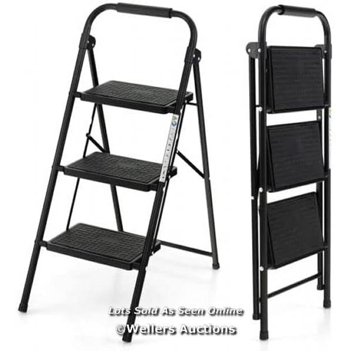 7013 - RRP: £33.90 - FOLDING PORTABLE 3 STEP LADDER / G6