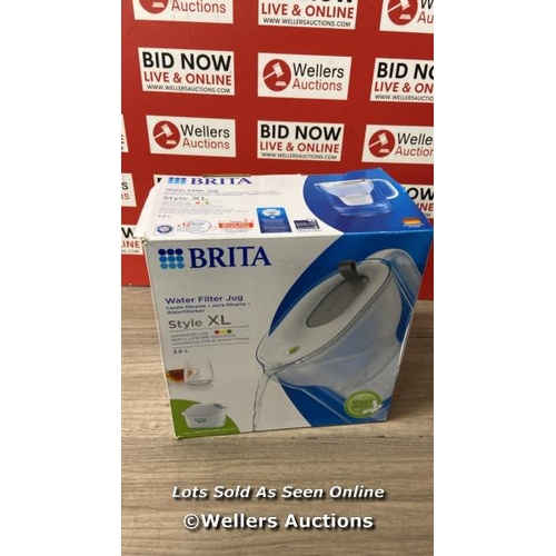 6059 - BRITA MAXTRA XL STYLE JUG / MINIMAL SIGNS OF USE / A17