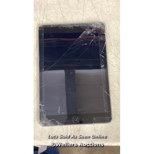 458 - APPLE IPAD MINI 2 / A1489 / 16GB / SERIAL: F9FPQ98DFCM5 / SCREEN DAMAGED / I-CLOUD (ACTIVATION) LOCK... 