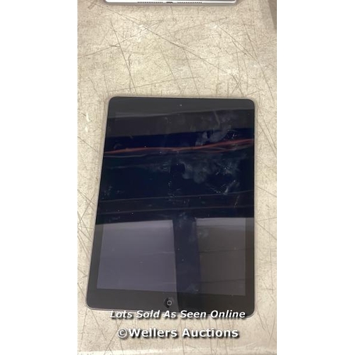 465 - APPLE IPAD AIR / A1474 / 16GB / SERIAL: DMPQLC6AFK10 / I-CLOUD (ACTIVATION) LOCKED / RESTORED TO FAC... 