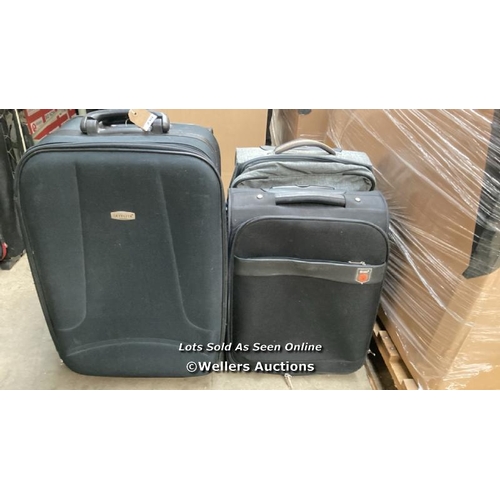 531 - X2 PRPRE-OWNED SUITCASES INCL. SKYLITE / T46