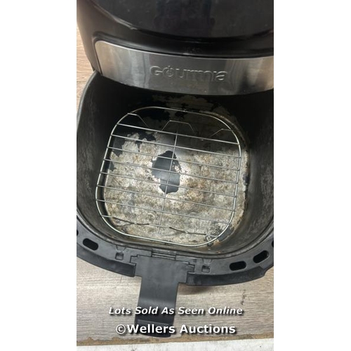 48 - GOURMIA 6.7L DIGITIAL AIR FRYER / POWERS UP / SIGNS OF USE / A43