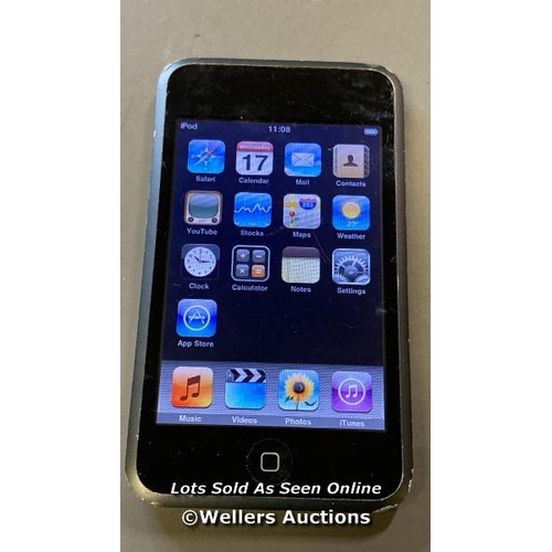 9559 - APPLE IPOD / 8GB / A1213 / SERIAL: 1D747LFLW4N