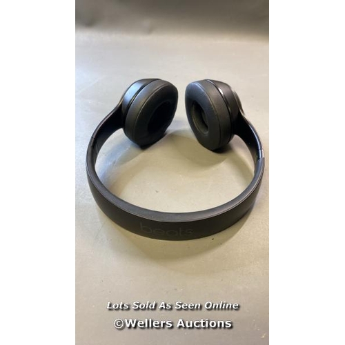 9603 - APPLE BEATS SOLO3 WIRELESS HEADPHONES INCL. CASE