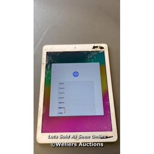 9655 - APPLE IPAD 6TH GEN / 32GB / SILVER / A1954 / SERIAL: F9FXG0SSJF8D / I-CLOUD LOCKED /  SCREEN DAMAGED