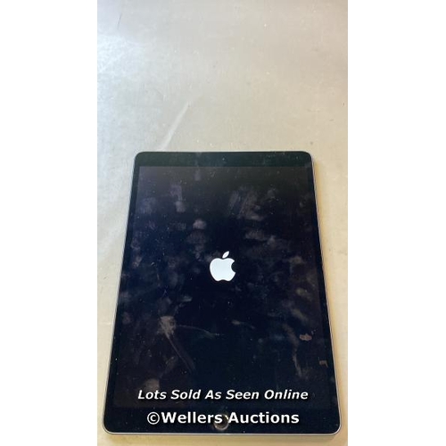 9660 - APPLE IPAD AIR 3 / 256 GB / SPACE GRAY / A2153 ESN: GOOD / SERIAL: F9FYC389LMX0 I-CLOUD LOCKED