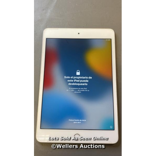 9674 - APPLE IPAD MINI 4 / 128 GB / SILVER / A1538 / SERIAL: F9FV5H5ZGHKK I-CLOUD LOCKED