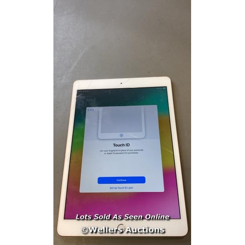 9689 - APPLE IPAD 10.2