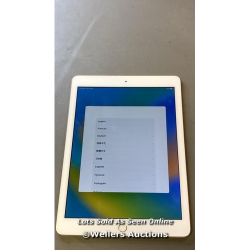 9693 - APPLE IPAD 5 / 128 GB / GOLD / A1822 / SERIAL: DMPV41R2HP9Y I-CLOUD