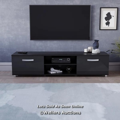 8049 - LATITUDE RUN MUSKOKA TV STAND FOR TVS UP TO 70