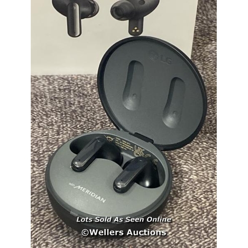 8900 - LG UFP5 WIRELESS EARBUDS / POWERS UP & CONNECTS VIA BLUETOOTH WITH SOUND / MINIMAL SIGNS OF USE / AN... 