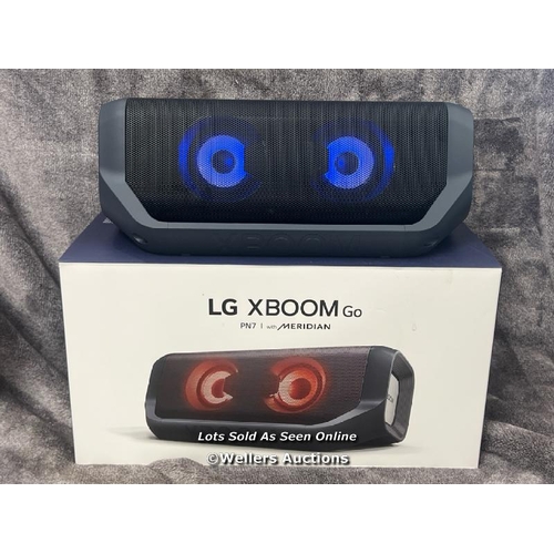 8905 - LG PN7 PORTABLE WIRELESS SPEAKER / POWERS UP & CONNECTS VIA BLUETOOTH WITH SOUND / MINIMAL SIGNS OF ... 