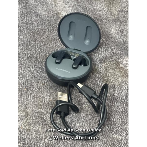 8907 - LG UFP5 WIRELESS EARBUDS / POWERS UP & CONNECTS VIA BLUETOOTH WITH SOUND / SIGNS OF USE / AN42 [3398... 