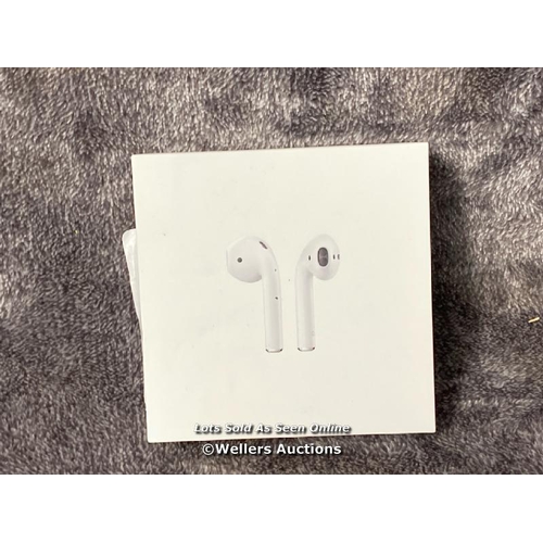 8926 - APPLE AIRPODS / 2ND GEN / WITH CHARGING CASE / MV7N2ZMA / NO POWER / SIGNS OF USE / SEE IMAGES FOR S... 