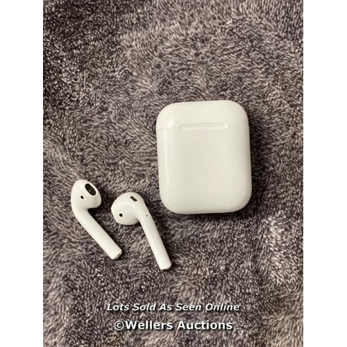 8926 - APPLE AIRPODS / 2ND GEN / WITH CHARGING CASE / MV7N2ZMA / NO POWER / SIGNS OF USE / SEE IMAGES FOR S... 