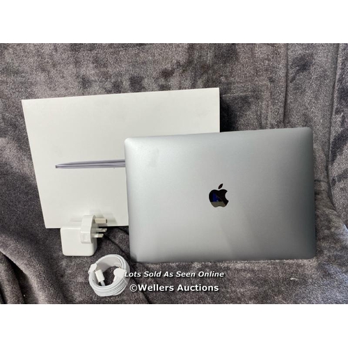 8935 - APPLE MACBOOK AIR 2020 / APPLE M1 CHIP / 7-CORE GPU / 8GB RAM / 256GB SSD / 13.3