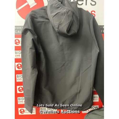 2074 - 3X GENTS NEW 32 DEGREE HEAT PADDED JACKETS / M / E13