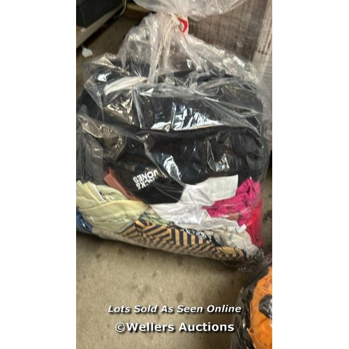 3065 - BAG OF SHIRTS INCL. JACK JONES AND ADIDAS