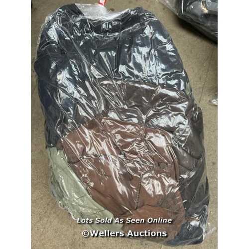 3071 - BAG OF COAT AND JACKETS