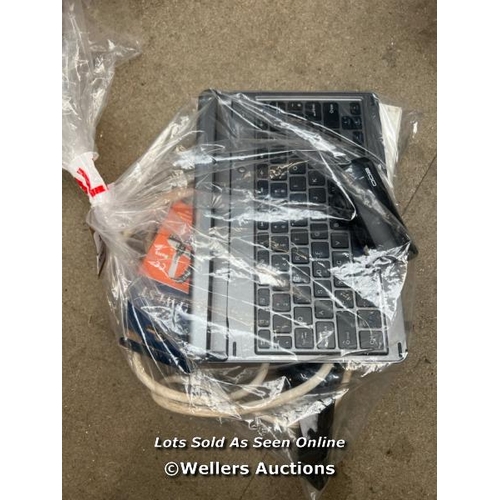 3088 - BAG OF MISC INCL. KEYBOARD, HEAD LIGHT AND EXTENSION CORD