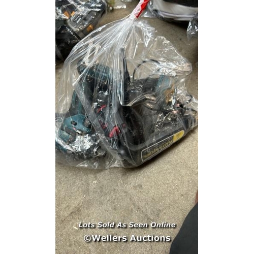 3104 - BAG OF ELECTRIC DRILLS INCL. MAKITA