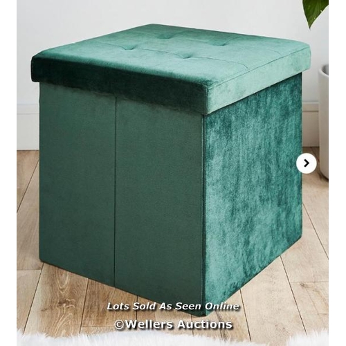 8090 - GREEN VELVET CUBE STORAGE OTTOMAN RRP �16 / 40X40X40CM / G77