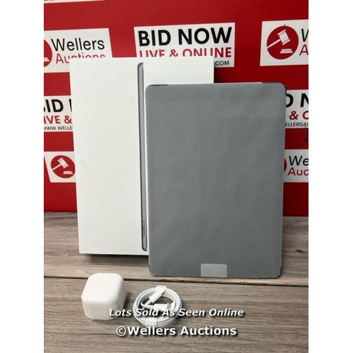 8517 - APPLE IPAD 9TH GEN / 10.2 INCH / WIFI / 64GB / SPACE GREY / MK2K3B/A / APPEARS NEW OPEN BOX / STILL ... 