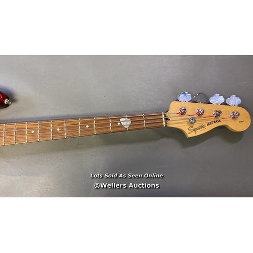 9505 - ACOUSTIC BASS GUITAR  SQUIER JAZZ-BASS IN CASE