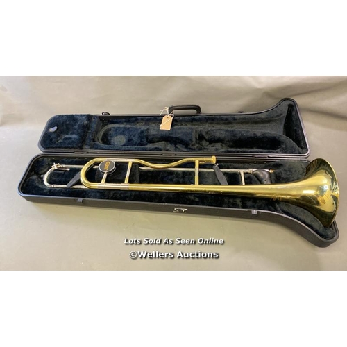 9506 - BACH STRADIVARIUS 36BO BB/F TENOR TROMBONE WITH CASE