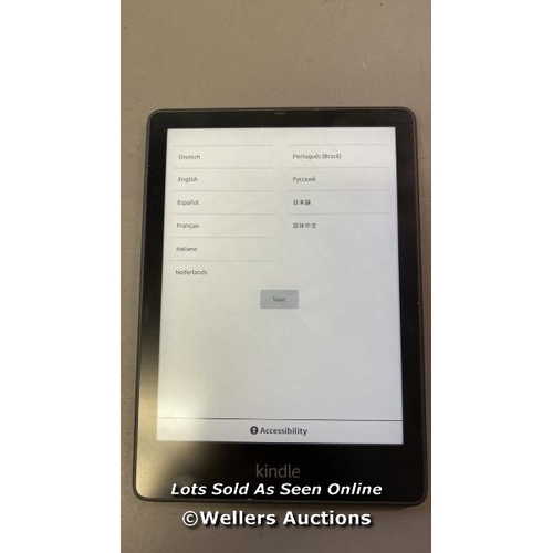 9695 - AMAZON KINDLE MODEL M2L4EK