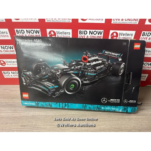 4030 - LEGO TECHNIC MERCEDES F1 CAR 42171 / APPEARS NEW/ SEE IMAGES  / F35