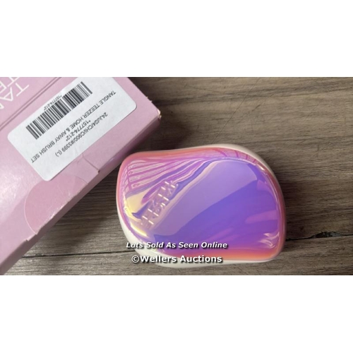 4031 - TANGLE TEEZER HOME & AWAY BRUSH SET / APPEARS NEW/ OPEN BOX  / F35